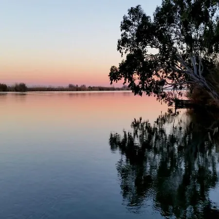 Mas Illa De Riu: Authentic Delta Del Ebro For 20 Holiday home *