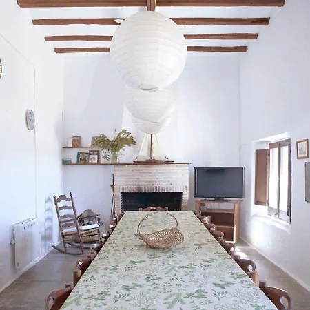 Mas Illa De Riu: Authentic Delta Del Ebro For 20